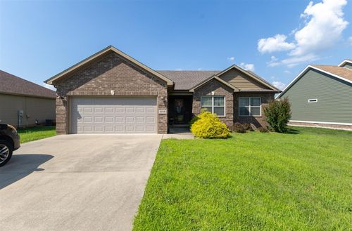 3006 Gunsmoke Trail Way, Bowling Green, KY, 42101-6613 | Card Image