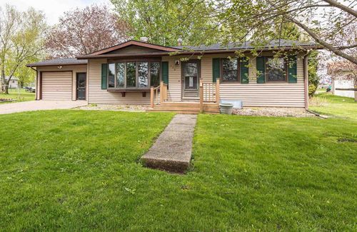 1010 Mound View Ct, Platteville, WI, 53818-1821 | Card Image