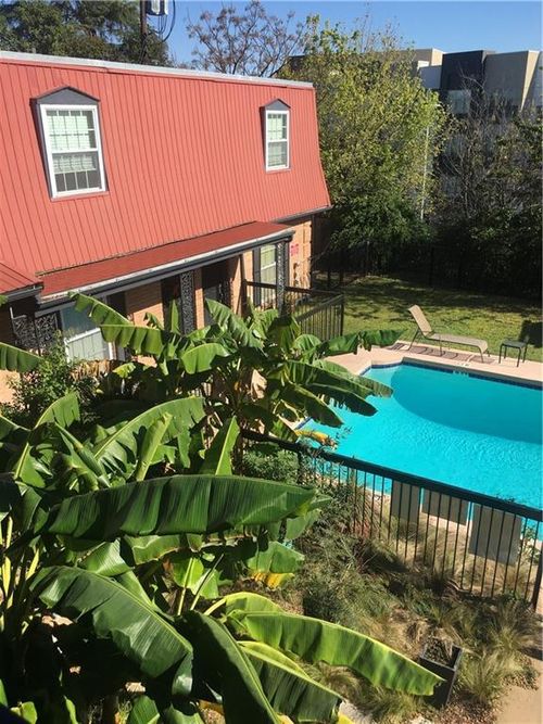 apt-303-900 S Lamar Blvd, Austin, TX, 78704-1502 | Card Image