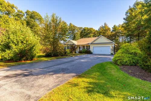 99 Juniper Way, Brooklyn, CT, 06234-3451 | Card Image