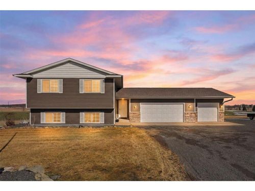 1110 190th St, Dresser, WI, 54009-4422 | Card Image