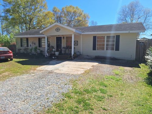 140 Dupuis St, Bridge City, TX, 77611-3002 | Card Image