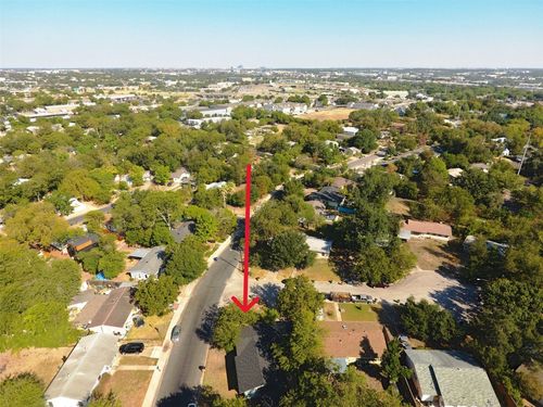 a-2101 Benwick Cir, Austin, TX, 78723-1301 | Card Image