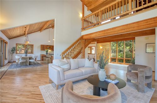 1655 Chesapeake Pl, Arroyo Grande, CA, 93420-5900 | Card Image