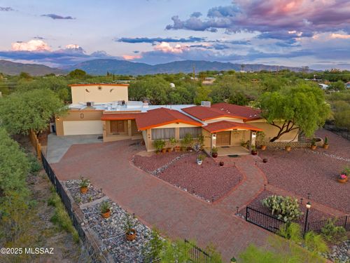 10680 E Camino Tesote Place, Tucson, AZ, 85749 | Card Image