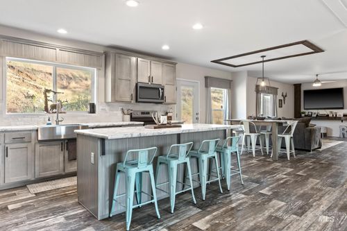 159 Porter Creek Rd, Horseshoe Bend, ID, 83629-8063 | Card Image