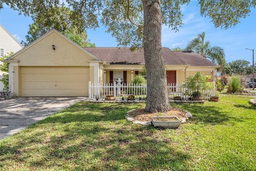 16201 Country Crossing Dr, Tampa, FL, 33624-1067 | Card Image