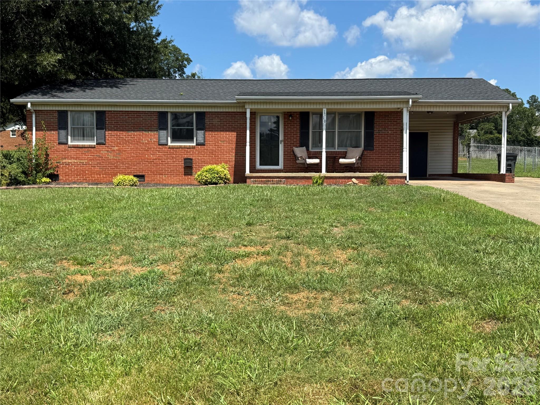 Residential in Boiling Springs