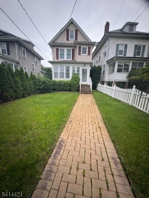 389 South St, Morristown, NJ, 07960-6007 | Card Image