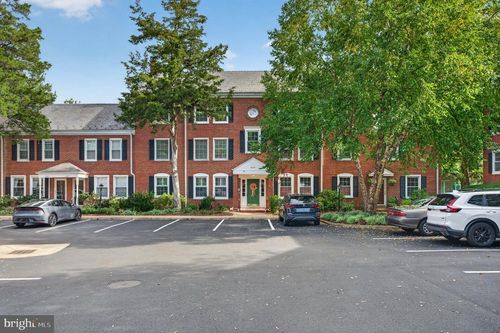 b1-3027 S Columbus St, ARLINGTON, VA, 22206-1646 | Card Image
