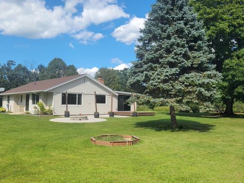 6282 River Heights Dr, PLYMOUTH, WI, 53073-3624 | Card Image