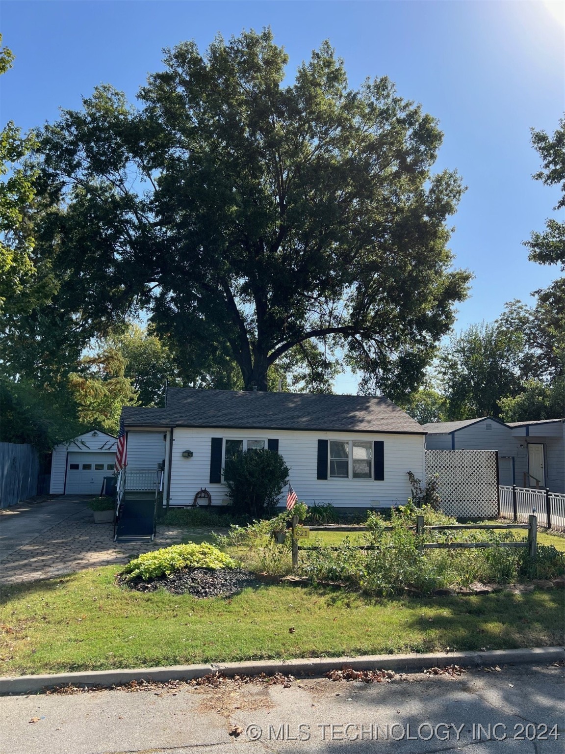 Kingston Ave, Tulsa, OK 74115