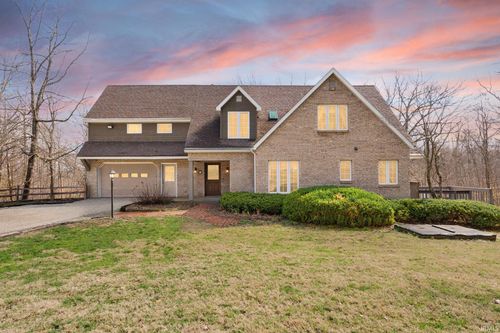 925 W Oakwood Ln, Paoli, IN, 47454-9120 | Card Image