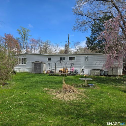 4-8 Blueberry Ln, Danbury, CT, 06810 | Card Image