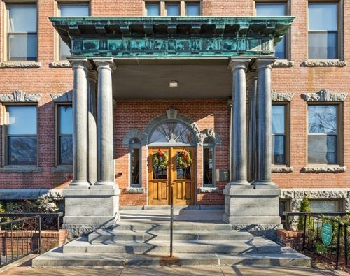 apt-403-94 Newbury Ave, Quincy, MA, 02171-1960 | Card Image