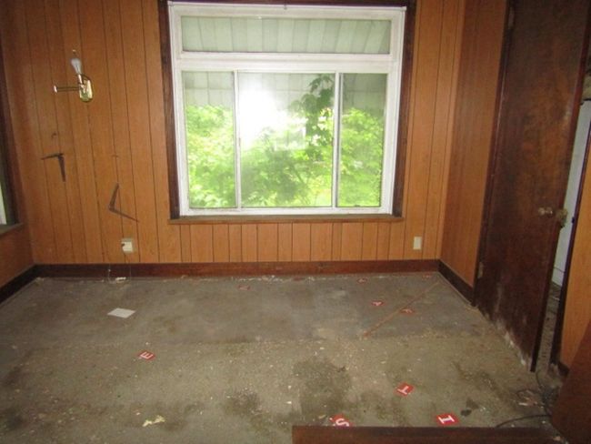 445 4th St, House other with 2 bedrooms, 1 bathrooms and 1 parking in Freedom PA | Image 17