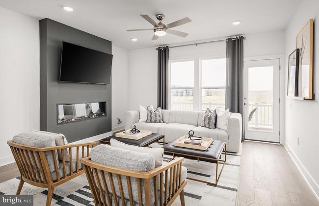 10824 Willow Ter, Townhouse with 4 bedrooms, 5 bathrooms and null parking in FAIRFAX VA | Image 17