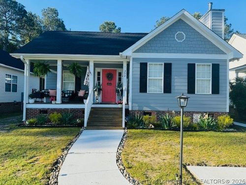 352 Grays Ln, Elizabethtown, NC, 28337-6323 | Card Image