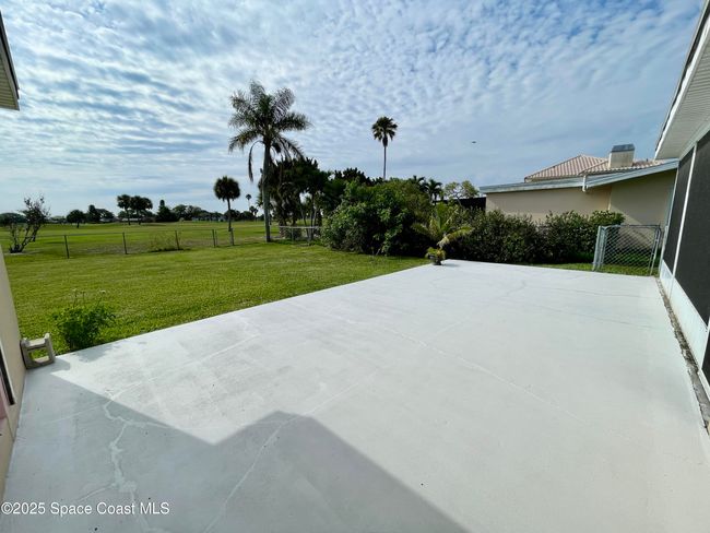 48 Country Club Rd, House other with 4 bedrooms, 2 bathrooms and null parking in Cocoa Beach FL | Image 6