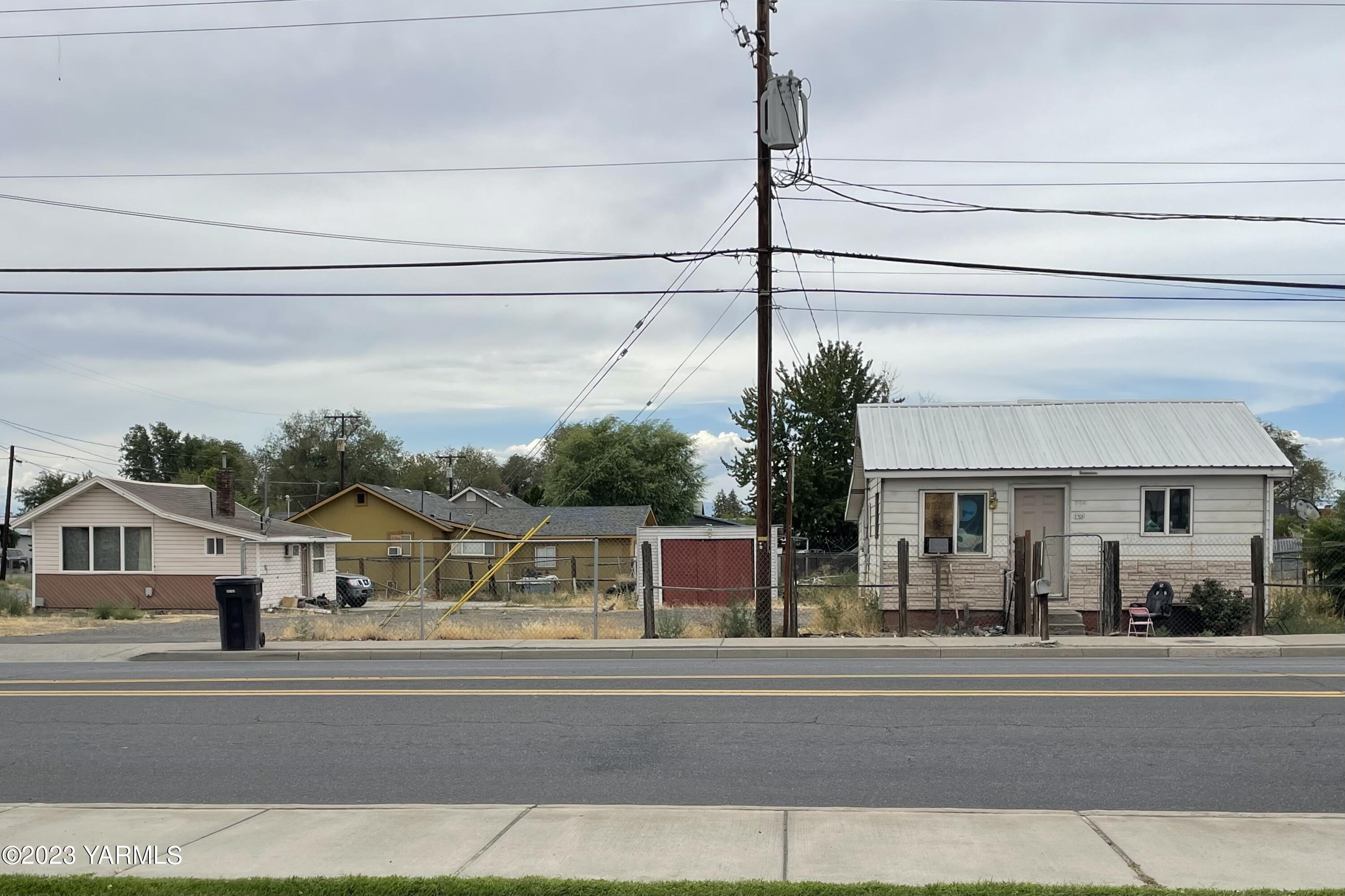 Fair Ave, Yakima, WA 98901