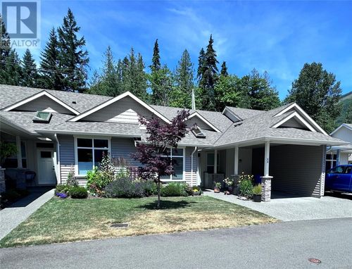 54-300 Grosskleg Way, Lake Cowichan, BC, V0R2G1 | Card Image