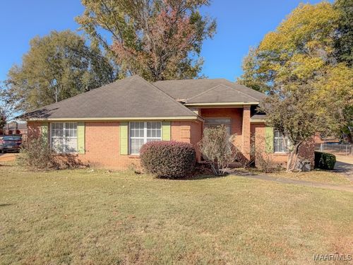 905 Daisy Ct, Montgomery, AL, 36117-4535 | Card Image