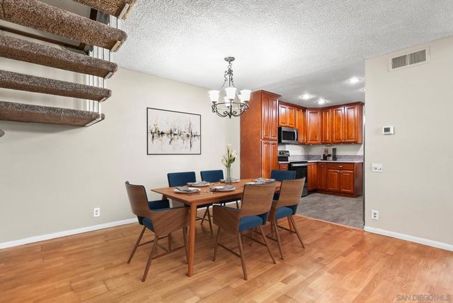 17595 Fairlie Rd, Townhouse with 3 bedrooms, 3 bathrooms and 3 parking in San Diego CA | Image 7