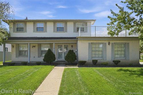 26439 Cecile St, Dearborn Heights, MI, 48127-3391 | Card Image