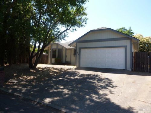 660 Tahoe Ct, Ukiah, CA, 95482-3395 | Card Image