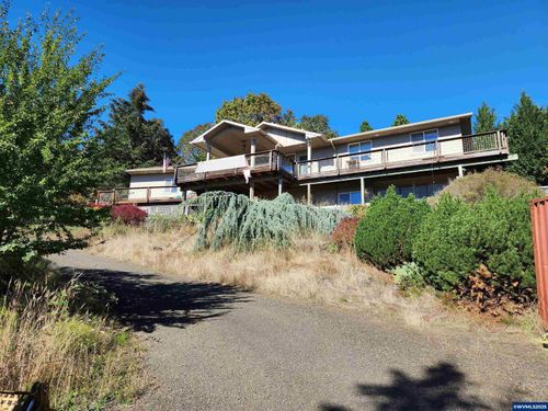 1429 Ne Center St, Sheridan, OR, 97378-1329 | Card Image