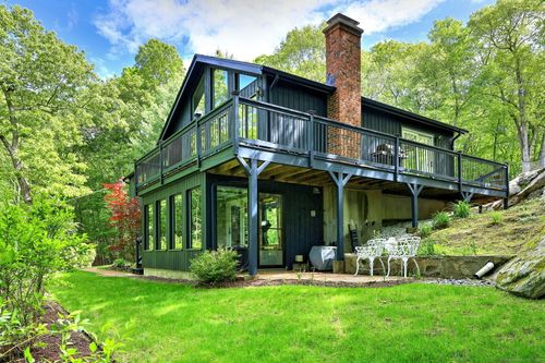 26 Freedman Ln, Monroe, CT, 06468-1503 | Card Image