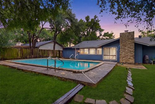 12505 Parkland Dr, Austin, TX, 78729-4530 | Card Image