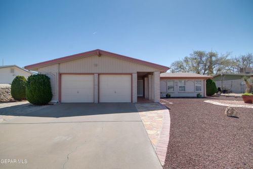 10468 Aphonia Dr, El Paso, TX, 79924-1704 | Card Image