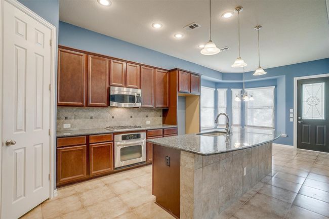 1213 Hackworth St, House other with 6 bedrooms, 5 bathrooms and null parking in Roanoke TX | Image 9