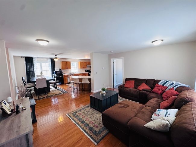 5 Acton St, House other with 3 bedrooms, 3 bathrooms and 2 parking in Worcester MA | Image 5