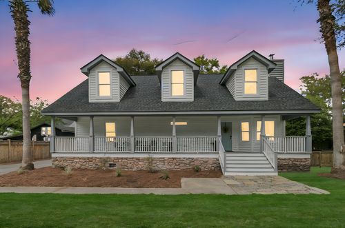 2142 Gulf Drive, Mount Pleasant, SC, 29466 | Card Image