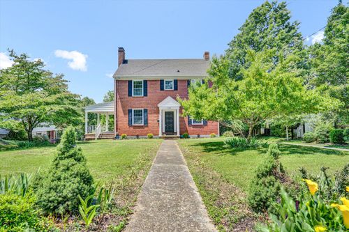 539 Westview Ave, BEDFORD, VA, 24523-1515 | Card Image