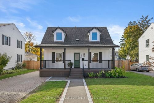 753 Chesterfield Ave, Peterborough, ON, K9H4Y1 | Card Image