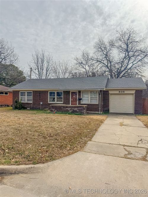 806 15th Ave Nw, Ardmore, OK, 73401-1846 | Card Image