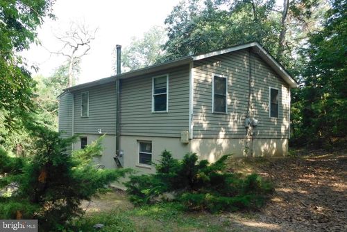 155 Gary Ln, FRONT ROYAL, VA, 22630-2762 | Card Image