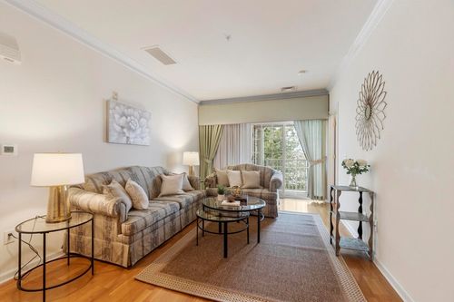 unit-138-170 Haverhill St, Andover, MA, 01810-1544 | Card Image