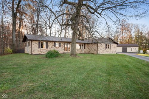 7797 N Wilbur Wright Rd, Mooreland, IN, 47360-9783 | Card Image