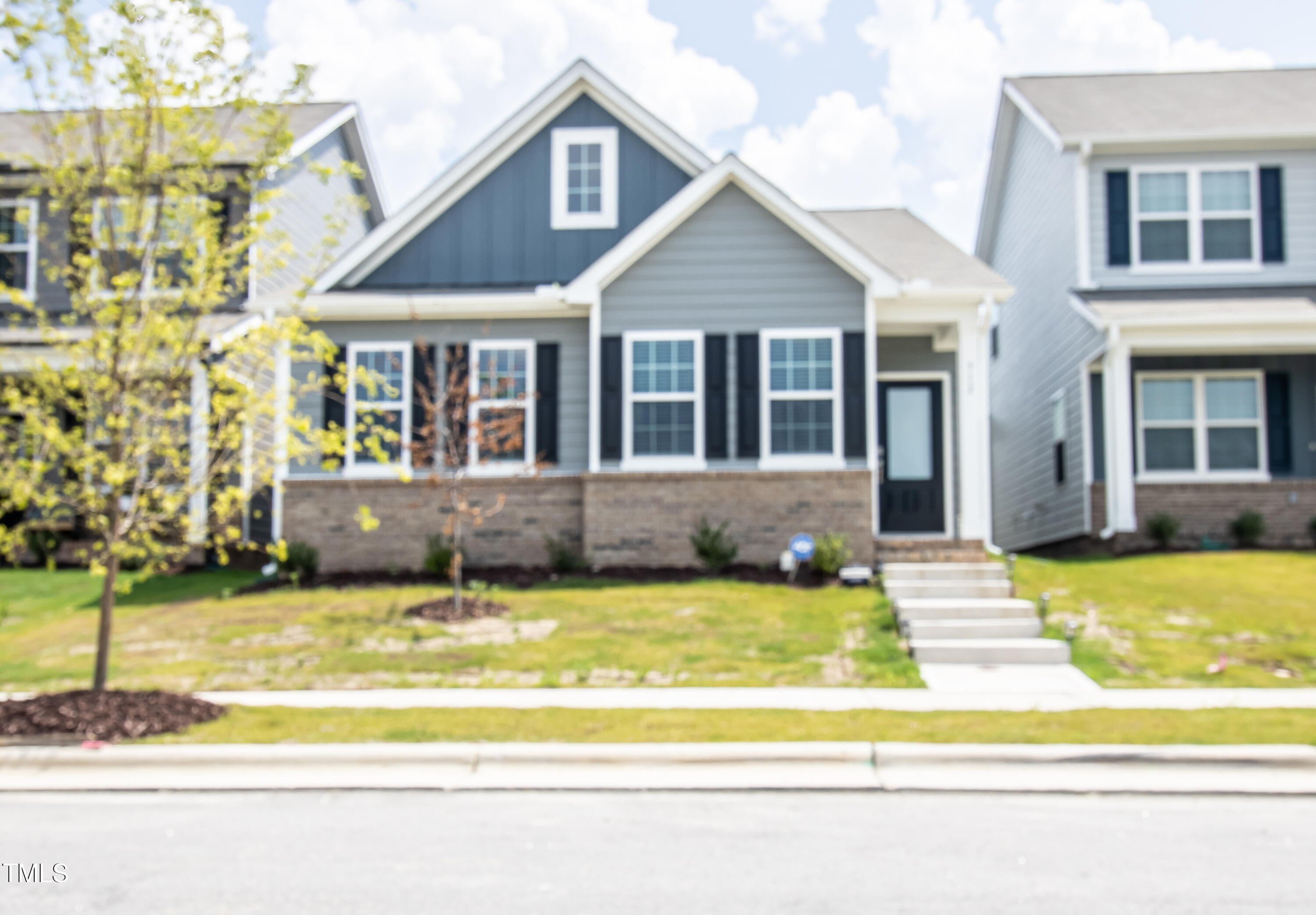 Ginger Mint Cir, Knightdale, NC 27545