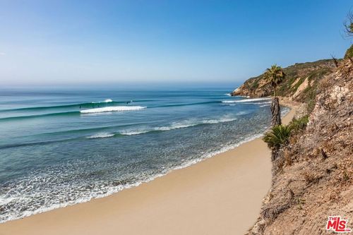 29130 Cliffside Dr, MALIBU, CA, 90265 | Card Image