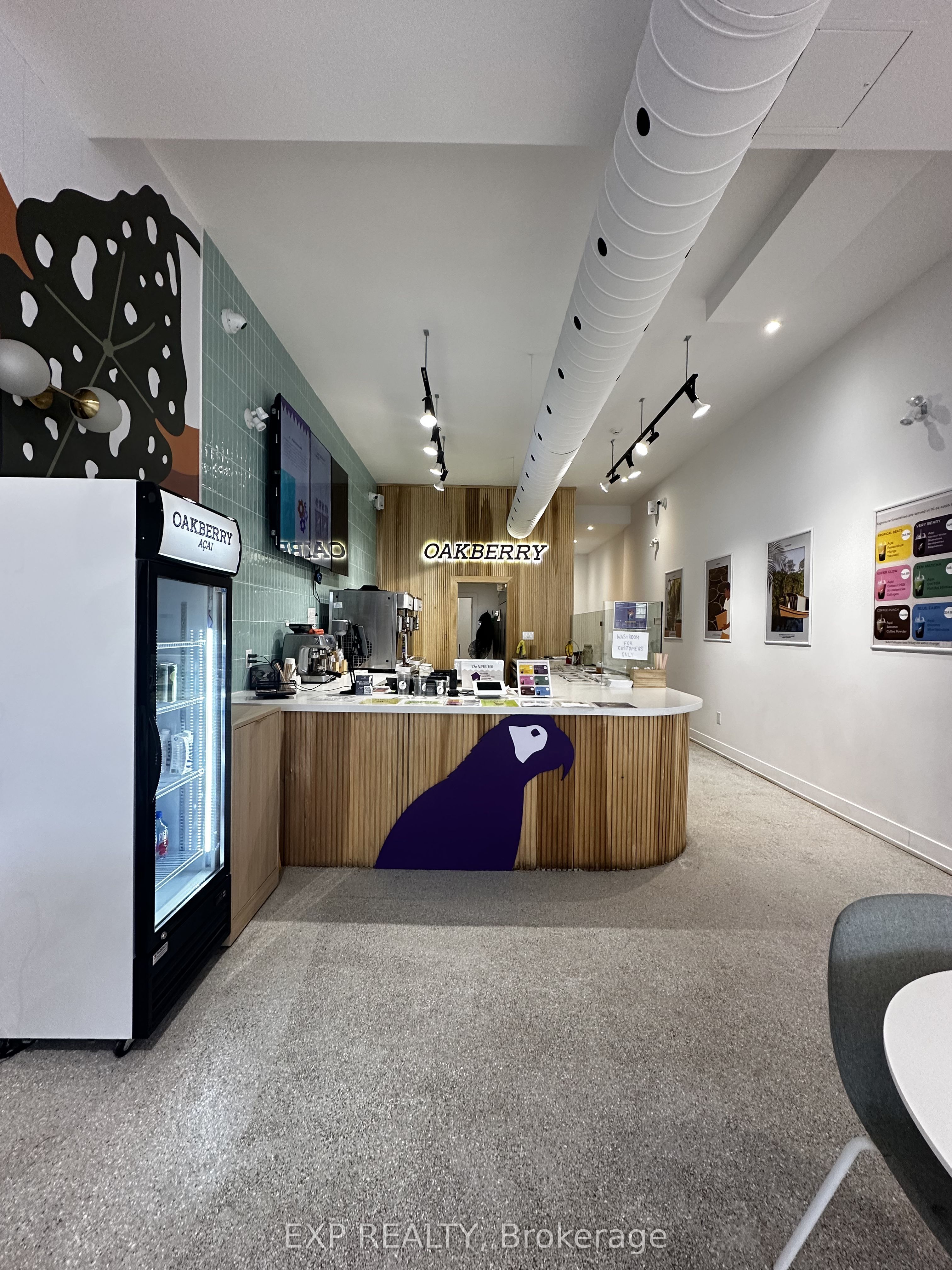 Commercial Sale in Oakville 5