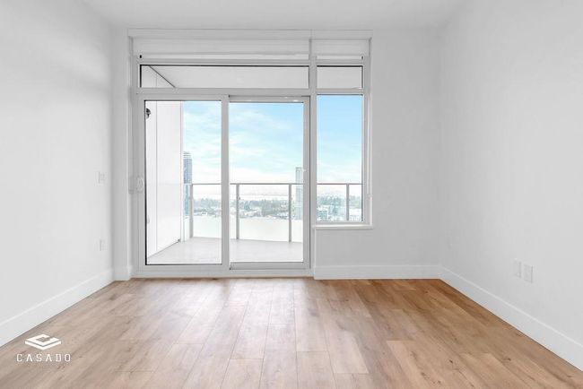2907 - 10428 Whalley Blvd, Condo with 1 bedrooms, 1 bathrooms and 1 parking in Surrey BC | Image 10