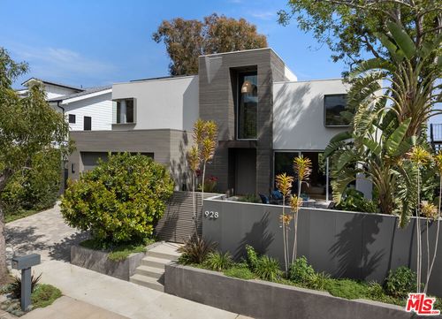 928 Las Lomas Ave, Pacific Palisades, CA, 90272-2430 | Card Image