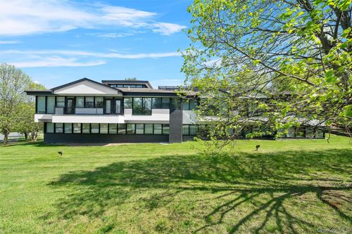 ste-201-2 Corporate Dr, Central Valley, NY, 10917-4008 | Card Image