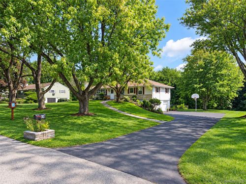 44 Degarmo Hills Rd, Wappingers Falls, NY, 12590-2123 | Card Image