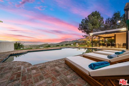 3722 Alonzo Ave, Encino, CA, 91316-4403 | Card Image